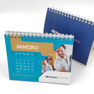 Calendario Mesa Wireo Couché Brilho 150g 120x148mm Coloridos Sem Enobrecimento Base s/ Impressão Triplex 300g Wire-o